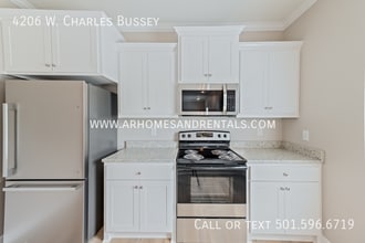 4206 W Charles Bussey Ave in Little Rock, AR - Building Photo - Building Photo
