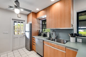 1442 SE 13th St in Fort Lauderdale, FL - Building Photo - Building Photo