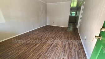 8825 Country Club Dr