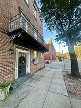 217 Abercorn St in Savannah, GA - Building Photo - Building Photo