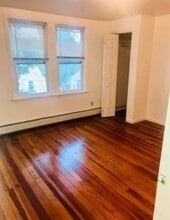 68 Llewellyn Ave, Unit 1 Bedroom  - unit 3 in West Orange, NJ - Building Photo - Building Photo