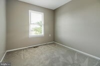 825 Showell Ct photo'