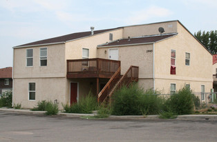 2985 Skyline Rd Apartments