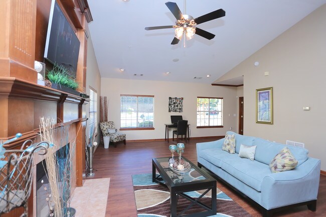 Audubon Crest Apartments