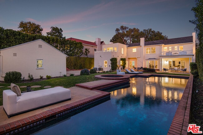 625 Sierra Dr in Beverly Hills, CA - Building Photo - Building Photo