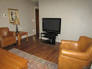 605 1/2 W Quay Ave in Artesia, NM - Building Photo - Building Photo