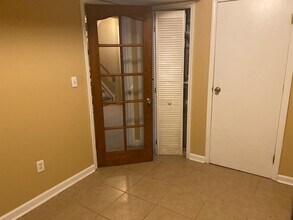 1993 Singer Way in Lithonia, GA - Foto de edificio - Building Photo