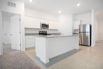 2831 Poppy Ave in Haines City, FL - Building Photo - Building Photo