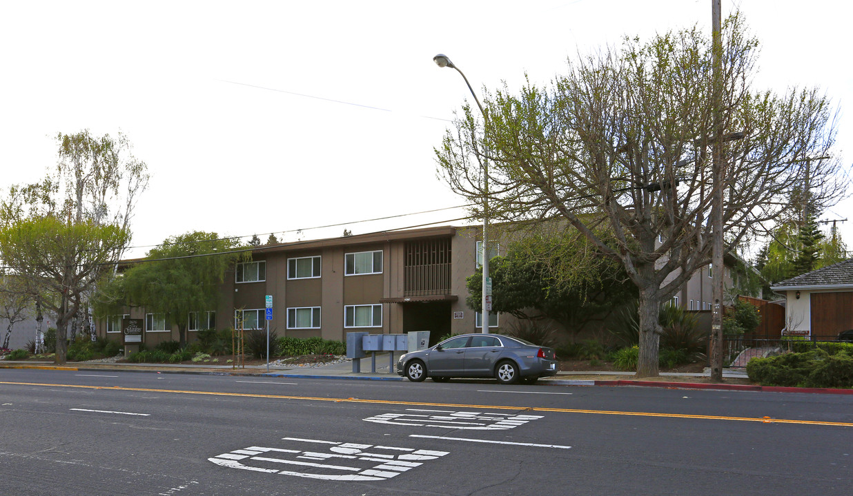 The Gardens in Santa Clara, CA - Building Photo