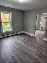 81 Sidney St in Bangor, ME - Building Photo - Building Photo