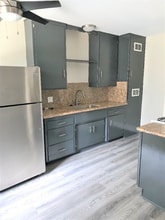 850 S Rosemead Blvd in Pasadena, CA - Building Photo - Building Photo