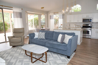9626 E Pine Valley Rd in Scottsdale, AZ - Building Photo - Building Photo