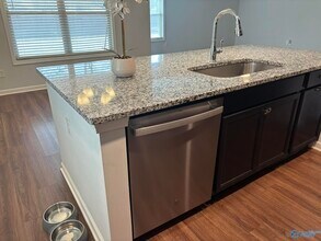 227 Shubert Dr in Hazel Green, AL - Building Photo - Building Photo