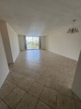 2828 Tennis Club 502 Dr in West Palm Beach, FL - Building Photo - Building Photo