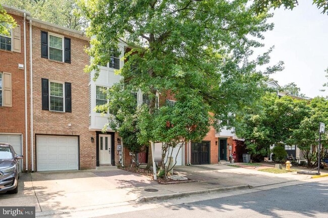 property at 122 Sanborn Pl