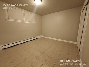2717 Gabriel Ave in Zion, IL - Building Photo - Building Photo