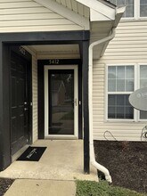 5412 Cypress Chase in Columbus, OH - Building Photo - Building Photo