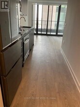 120 Eagle Rock Way in Vaughan, ON - Building Photo - Building Photo