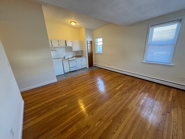 180 North Beacon St, Unit 180 north beacon street in Boston, MA - Building Photo - Building Photo
