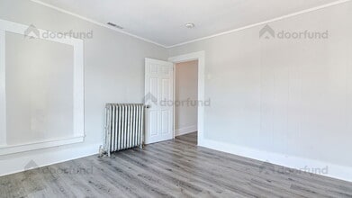 11 Pleasant St in Franklin, NH - Building Photo - Building Photo