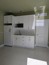 14656 SW 23rd Ter in Miami, FL - Building Photo - Building Photo