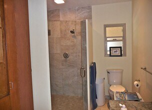 255 S Kalaheo Ave in Kailua, HI - Building Photo - Building Photo