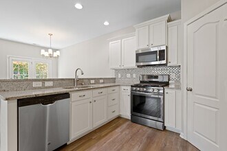 2513 Magnolia Tree Ln in Durham, NC - Building Photo - Building Photo