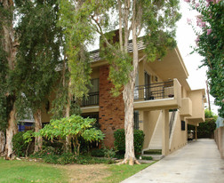 3609 Dunn Dr Apartments