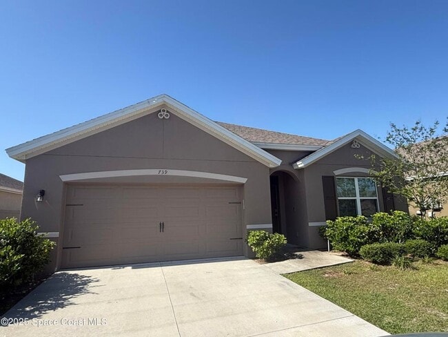739 Forest Trace Cir in Titusville, FL - Building Photo - Building Photo