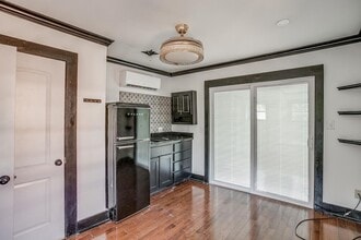 1215 Lilac St in Fort Worth, TX - Building Photo - Building Photo