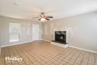 6480 Pine Grove Ct in Morrow, GA - Building Photo - Building Photo