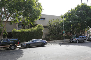 1240 Ogden Dr. in Los Angeles, CA - Foto de edificio - Building Photo