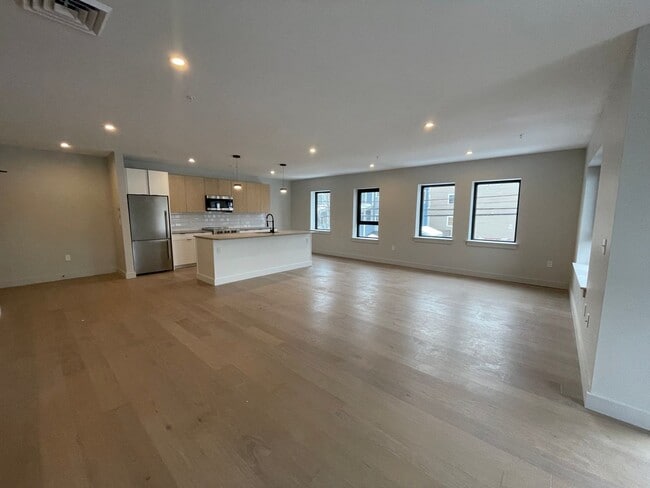property at 75 Chestnut St
