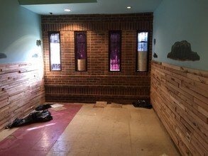 1040-44 W. 18th St. / 1715-17 S. Carpenter St in Chicago, IL - Building Photo - Interior Photo