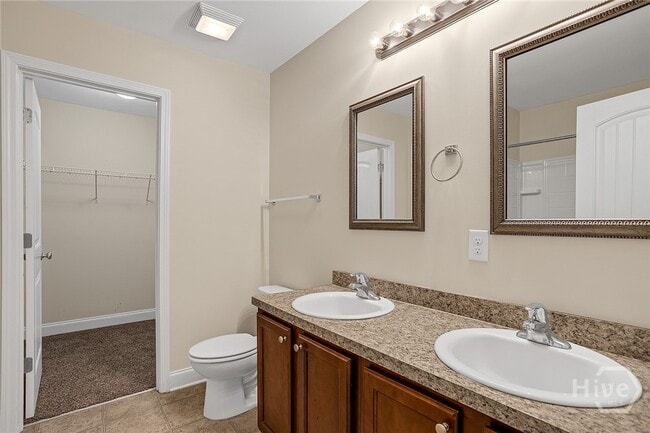 property at 190 Canyon Oak Loop