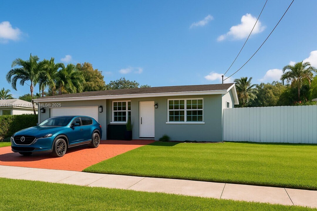 5232 SW 92nd Terrace in Cooper City, FL - Building Photo