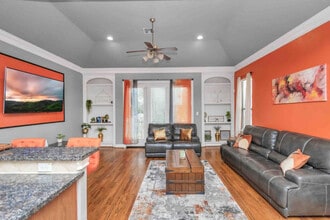 2521 St Emanuel St in Houston, TX - Building Photo - Building Photo