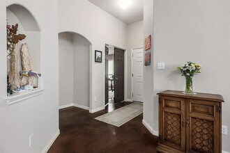 205 Field Corn Ln in San Marcos, TX - Building Photo - Building Photo