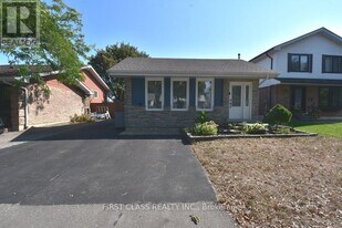 1506 Simcoe St N in Oshawa, ON - Building Photo