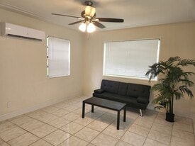 1922 Taylor St, Unit #1