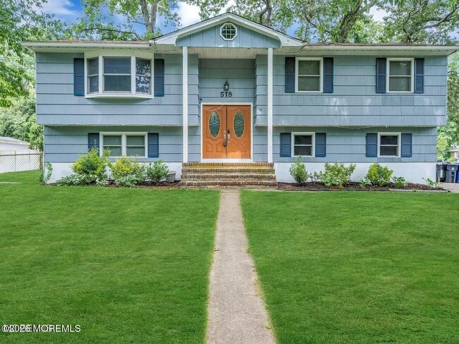 property at 518 River Dr