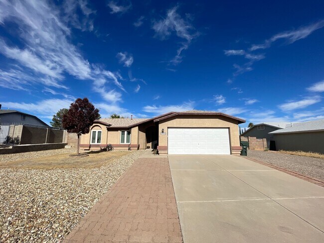 4919 E Corte Vista in Sierra Vista, AZ - Building Photo - Building Photo