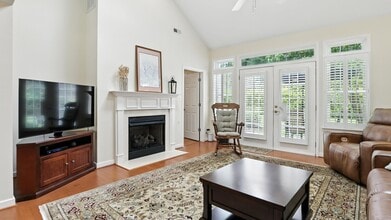 5303 Creek Heights Dr in Midlothian, VA - Building Photo - Building Photo