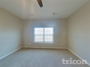 206 Lewis Ln in Venus, TX - Foto de edificio - Building Photo