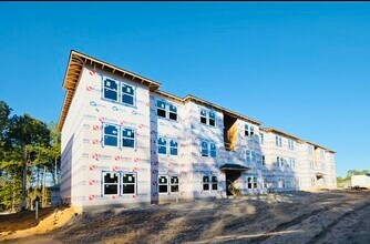 MGVG Living Dublin in Dublin, GA - Building Photo - Building Photo