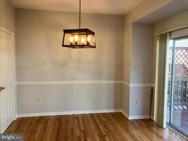 2506 Clover Field Cir in Herndon, VA - Building Photo