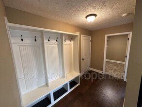381 Paige Ave in Bowling Green, KY - Building Photo - Building Photo