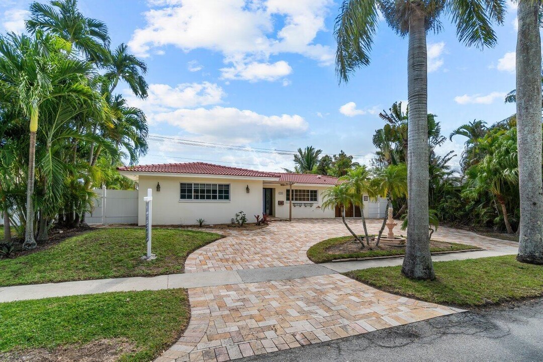 1246 SW 7th St in Boca Raton, FL - Foto de edificio
