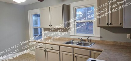 1812 John Ross Rd in East Ridge, TN - Building Photo - Building Photo