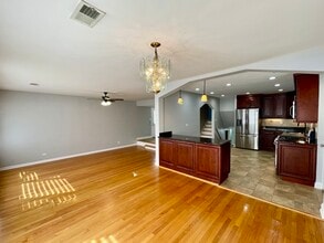 3942 W Fitch Ave in Lincolnwood, IL - Building Photo - Building Photo